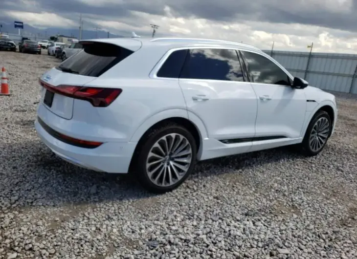 AUDI E-TRON PRE 2019 vin WA1VABGE1KB019156 from auto auction Copart