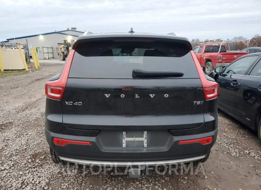 VOLVO XC40 T5 MO 2019 vin YV4162XZ0K2019459 from auto auction Copart