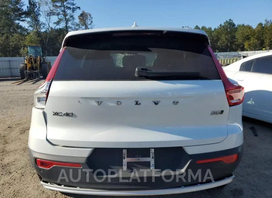 VOLVO XC40 PLUS 2023 vin YV4L12UN4P2987189 from auto auction Copart