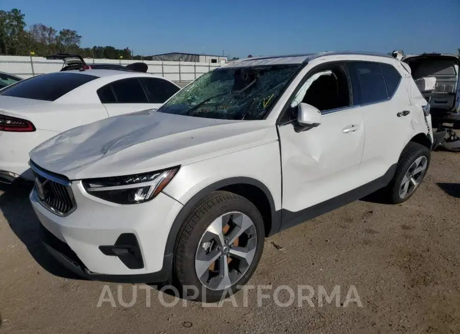 VOLVO XC40 PLUS 2023 vin YV4L12UN4P2987189 from auto auction Copart