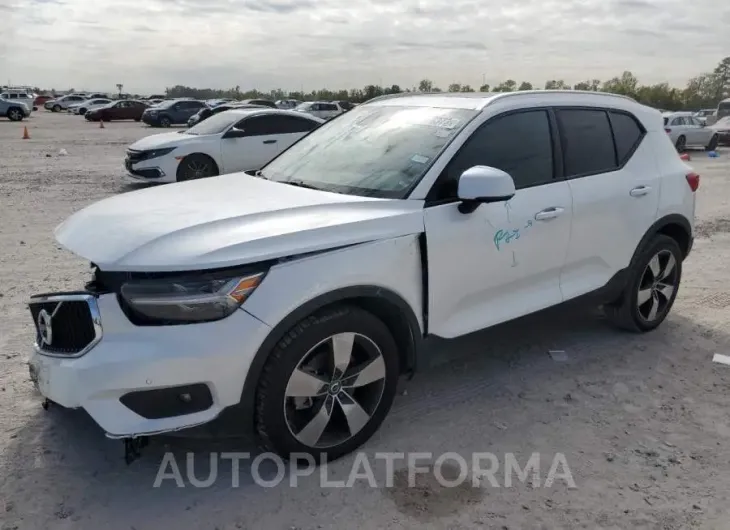 VOLVO XC40 T4 MO 2022 vin YV4AC2HK1N2706917 from auto auction Copart