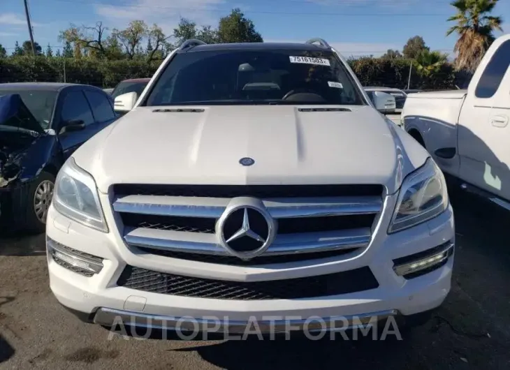 MERCEDES-BENZ GL 450 4MA 2015 vin 4JGDF6EEXFA466296 from auto auction Copart