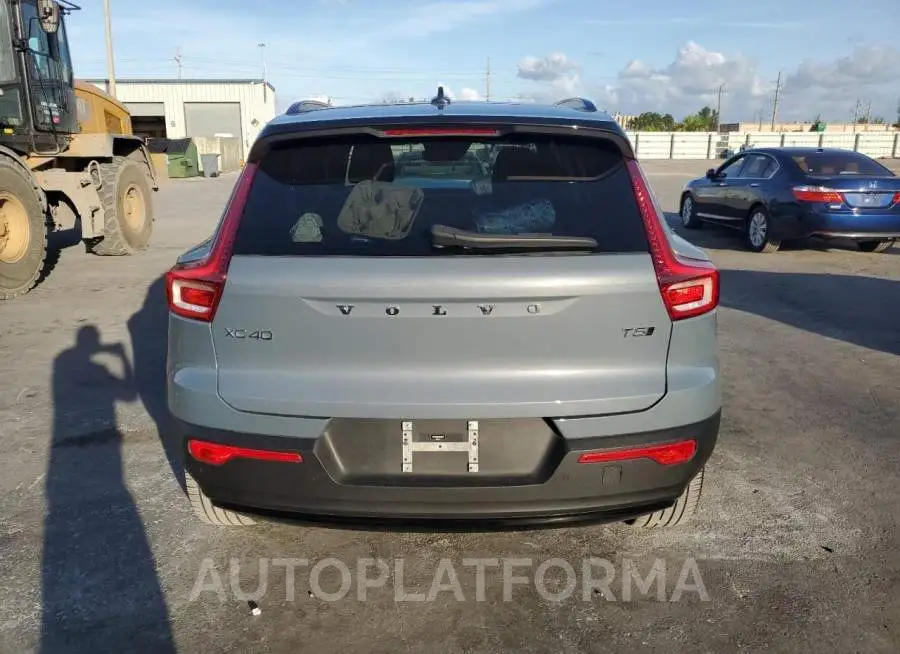 VOLVO XC40 T5 R- 2021 vin YV4162UM4M2526683 from auto auction Copart