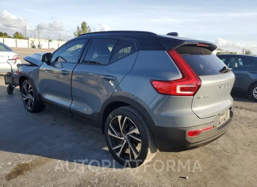 VOLVO XC40 T5 R- 2021 vin YV4162UM4M2526683 from auto auction Copart