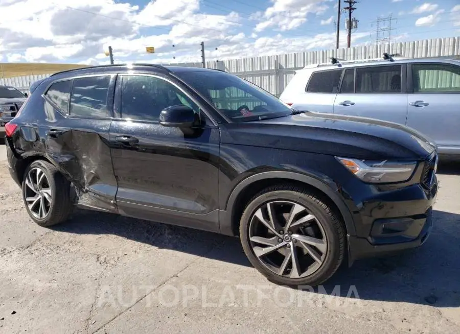 VOLVO XC40 T5 R- 2021 vin YV4162UM2M2431295 from auto auction Copart