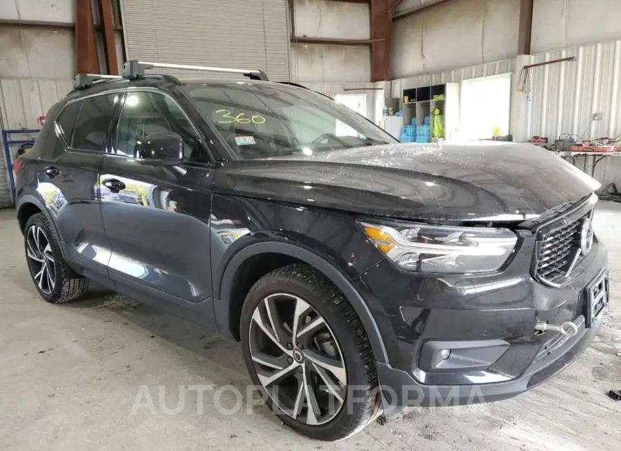 VOLVO XC40 T5 R- 2021 vin YV4162UMXM2490675 from auto auction Copart