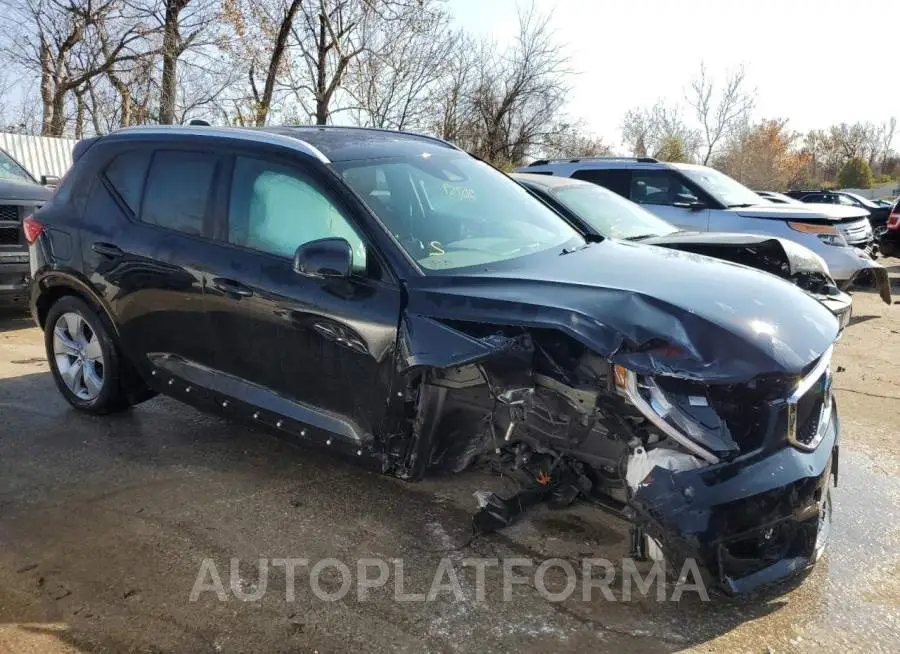 VOLVO XC40 T4 MO 2020 vin YV4AC2HKXL2262059 from auto auction Copart