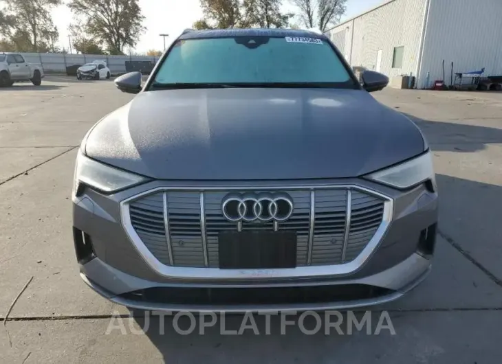 AUDI E-TRON PRE 2019 vin WA1LABGE6KB018401 from auto auction Copart