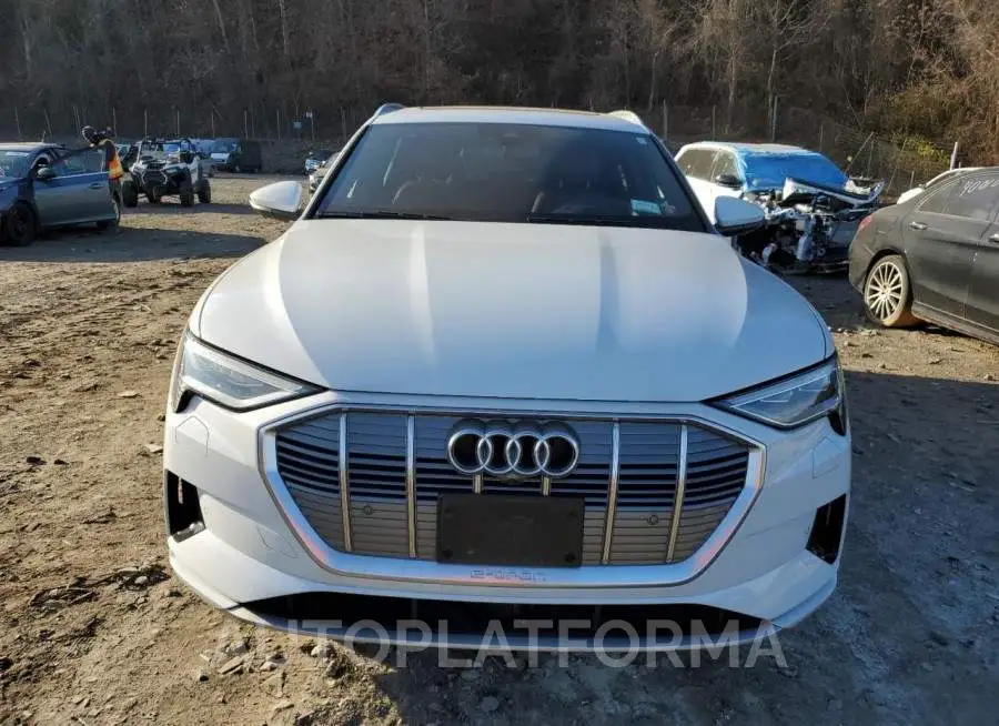 AUDI E-TRON PRE 2019 vin WA1VABGE8KB011930 from auto auction Copart