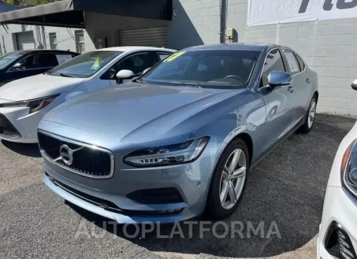 VOLVO S90 T5 MOM 2017 vin YV1102AK6H1007227 from auto auction Copart