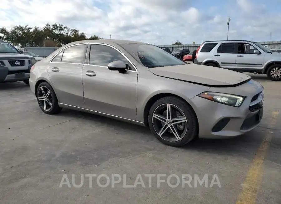 MERCEDES-BENZ A 220 2019 vin WDD3G4EB2KW002932 from auto auction Copart