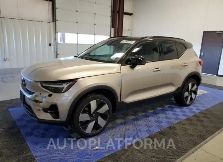 VOLVO XC40 RECHA 2023 vin YV4ED3UMXP2026853 from auto auction Copart