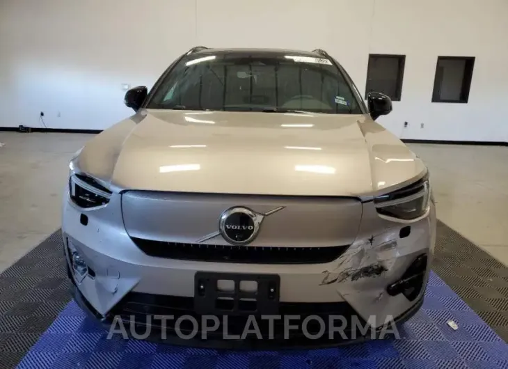 VOLVO XC40 RECHA 2023 vin YV4ED3UMXP2026853 from auto auction Copart