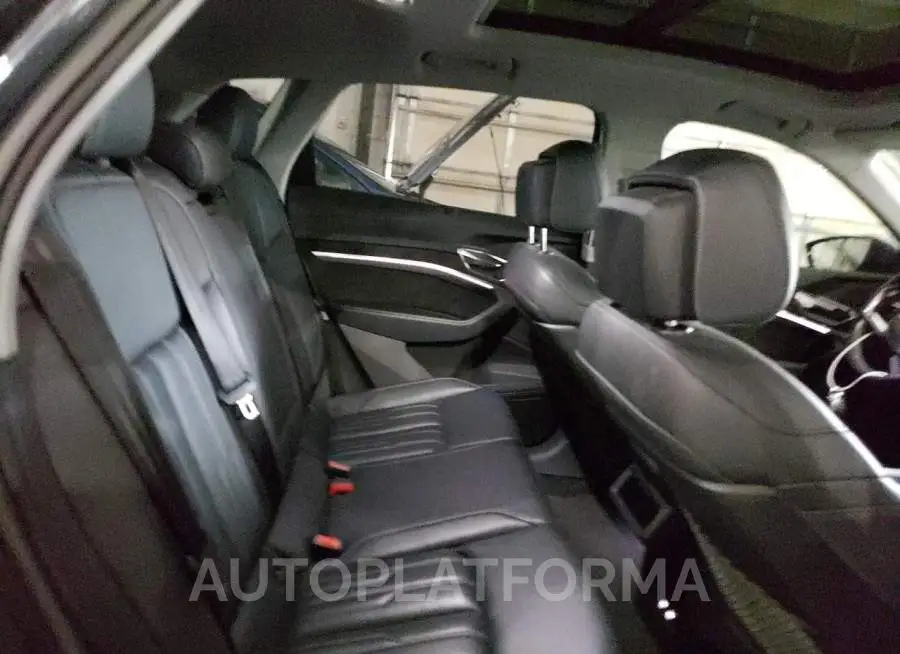 AUDI E-TRON PRE 2019 vin WA1VAAGE7KB012948 from auto auction Copart