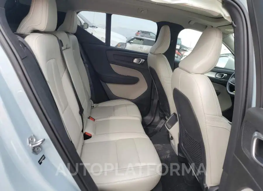 VOLVO XC40 T4 MO 2019 vin YV4AC2HK3K2140576 from auto auction Copart