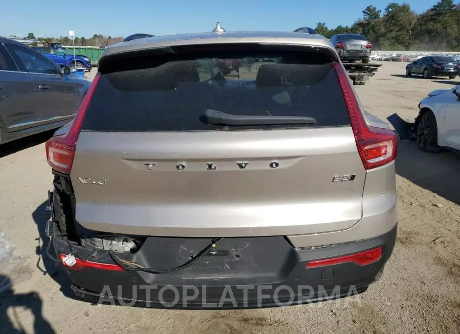 VOLVO XC40 PLUS 2023 vin YV4L12UW0P2987716 from auto auction Copart