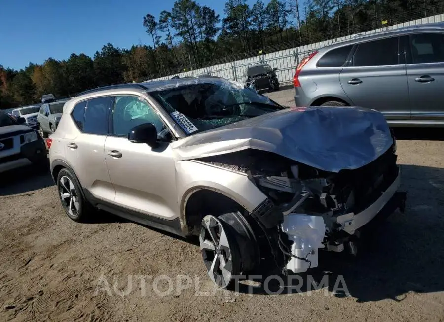 VOLVO XC40 PLUS 2023 vin YV4L12UW0P2987716 from auto auction Copart