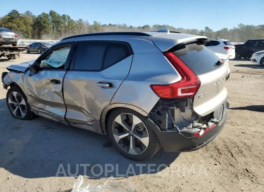 VOLVO XC40 PLUS 2023 vin YV4L12UW0P2987716 from auto auction Copart