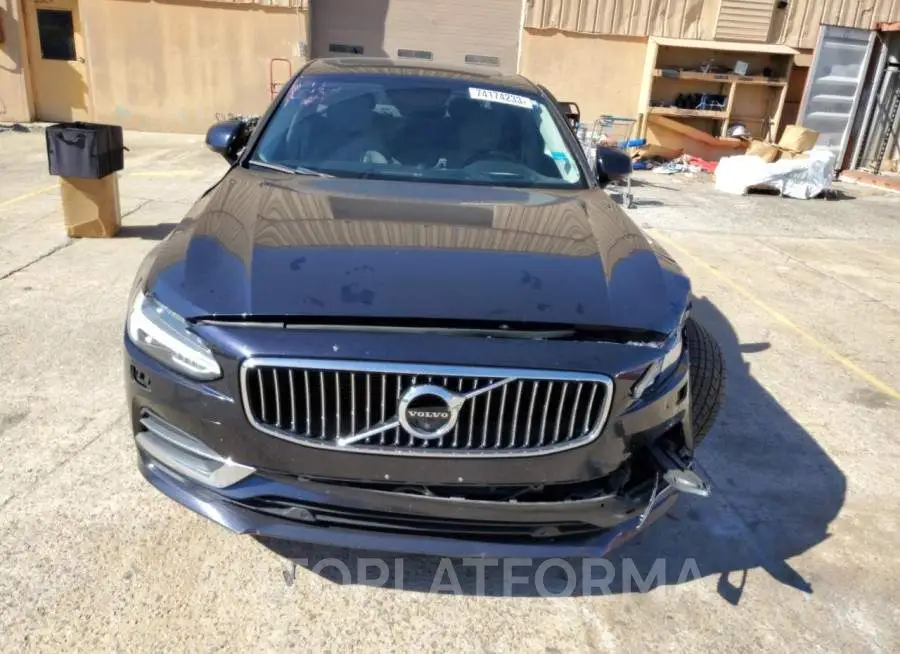 VOLVO S90 T6 INS 2017 vin YV1A22ML4H1000761 from auto auction Copart