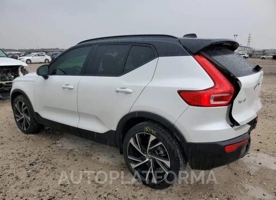 VOLVO XC40 T4 R- 2020 vin YV4AC2HM4L2318210 from auto auction Copart