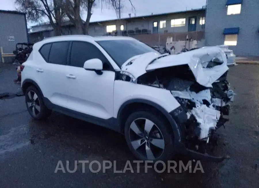 VOLVO XC40 T5 MO 2019 vin YV4162XZ3K2007807 from auto auction Copart