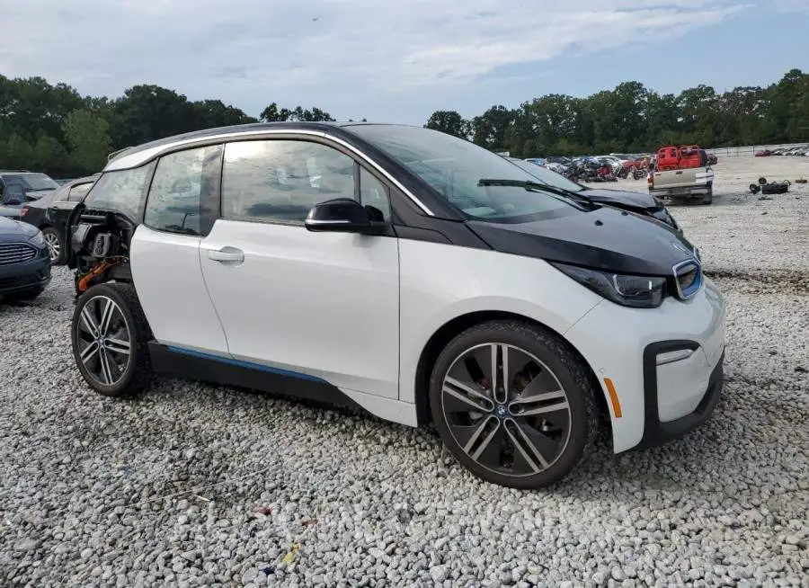 BMW I3 BEV 2021 vin WBY8P2C02M7H88090 from auto auction Copart