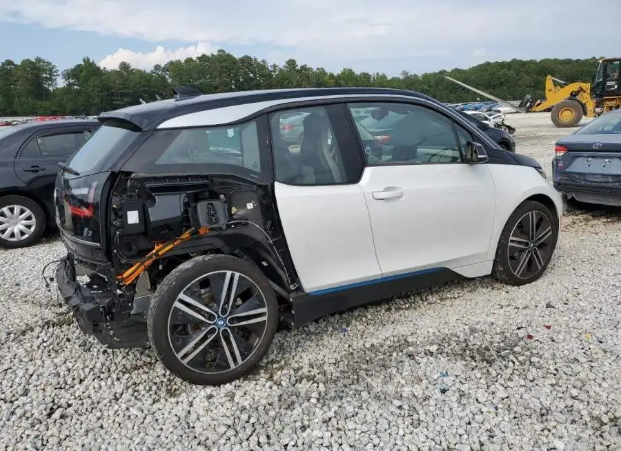 BMW I3 BEV 2021 vin WBY8P2C02M7H88090 from auto auction Copart