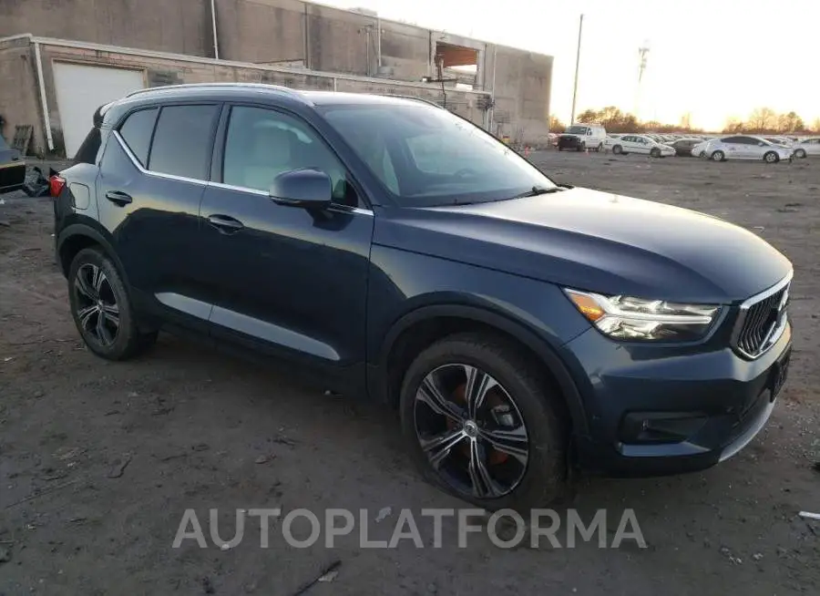 VOLVO XC40 T5 IN 2019 vin YV4162UL5K2133764 from auto auction Copart