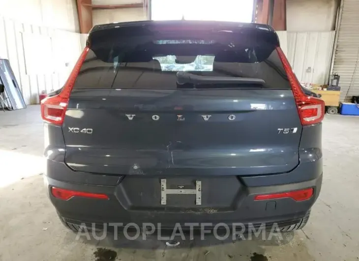 VOLVO XC40 T5 R- 2022 vin YV4162UM4N2784459 from auto auction Copart