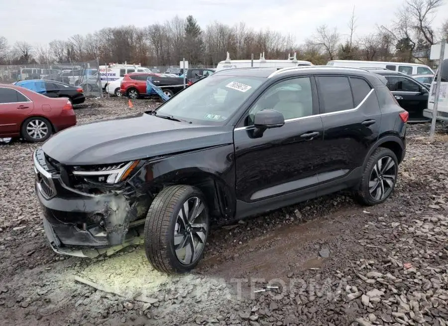 VOLVO XC40 PLUS 2023 vin YV4L12UN8P2079618 from auto auction Copart