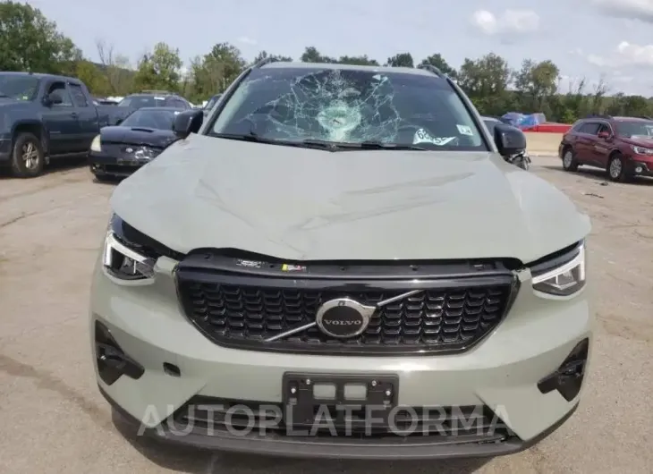 VOLVO XC40 PLUS 2023 vin YV4L12UW2P2025739 from auto auction Copart