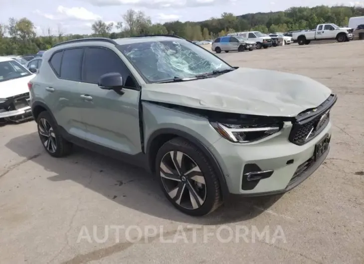 VOLVO XC40 PLUS 2023 vin YV4L12UW2P2025739 from auto auction Copart