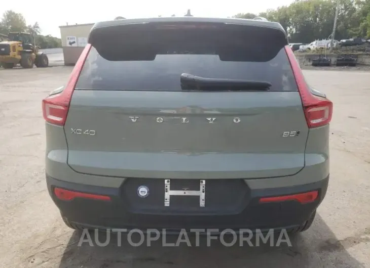 VOLVO XC40 PLUS 2023 vin YV4L12UW2P2025739 from auto auction Copart