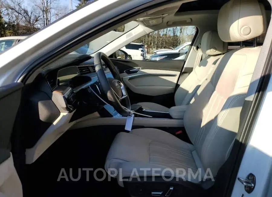 AUDI E-TRON PRE 2019 vin WA1VABGEXKB016269 from auto auction Copart