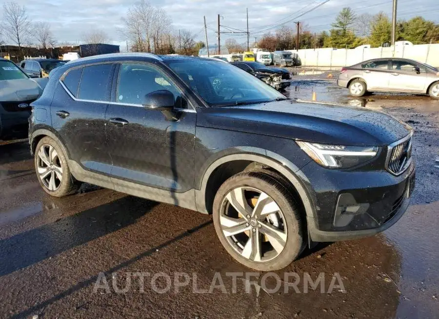 VOLVO XC40 ULTIM 2023 vin YV4L12UAXP2113670 from auto auction Copart