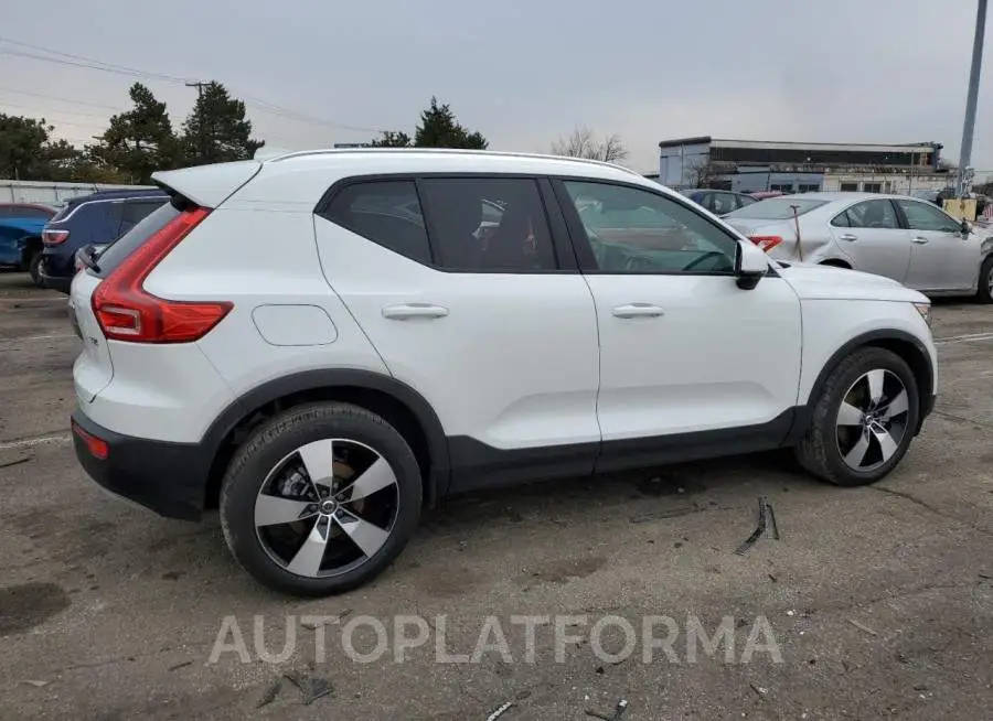 VOLVO XC40 T4 MO 2020 vin YV4AC2HK6L2259014 from auto auction Copart