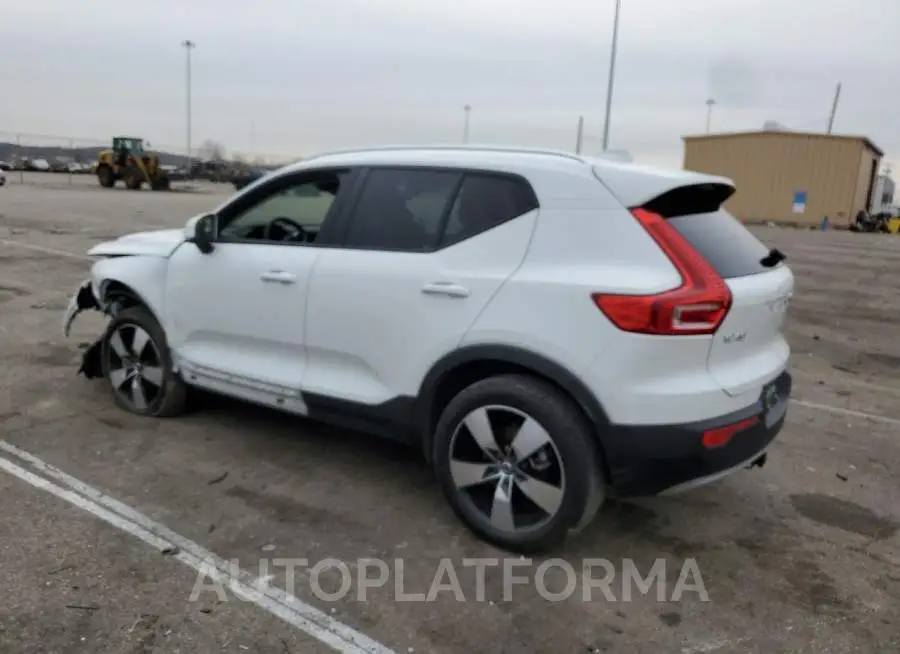 VOLVO XC40 T4 MO 2020 vin YV4AC2HK6L2259014 from auto auction Copart