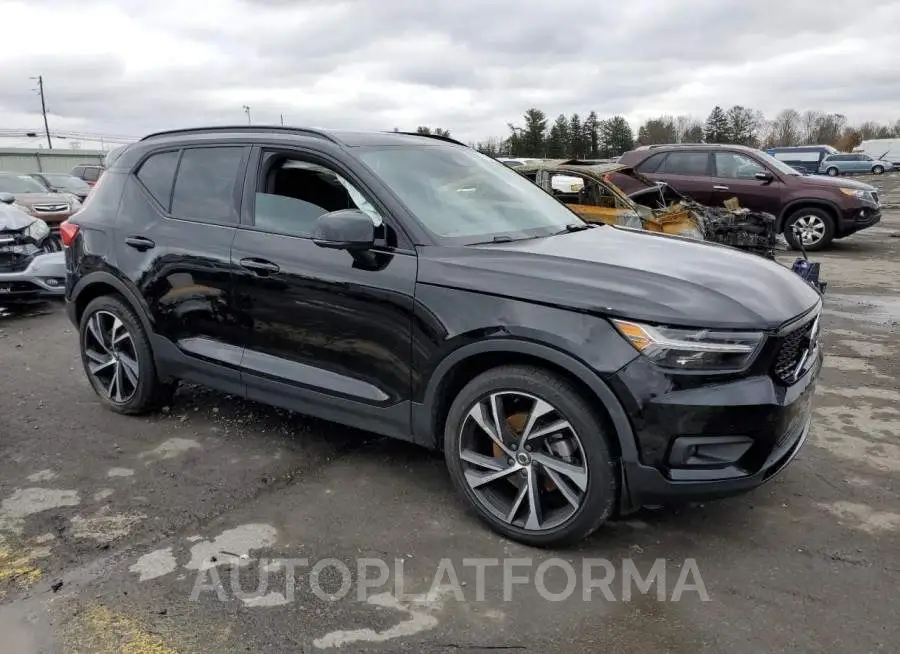 VOLVO XC40 T5 R- 2021 vin YV4162UM6M2492911 from auto auction Copart