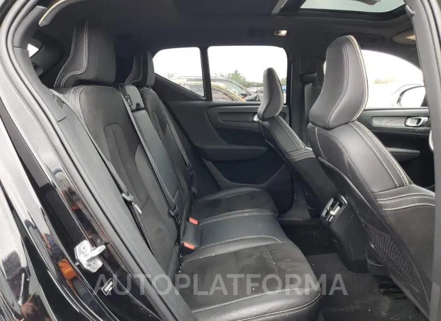 VOLVO XC40 T5 R- 2021 vin YV4162UM6M2492911 from auto auction Copart