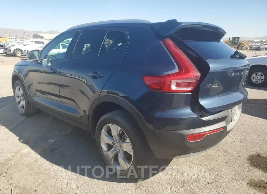 VOLVO XC40 MOMEN 2021 vin YV4162UK7M2595074 from auto auction Copart