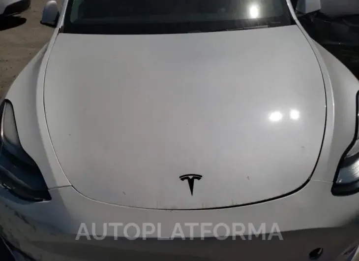 TESLA MODEL Y 2021 vin 5YJYGDEE5MF072572 from auto auction Copart