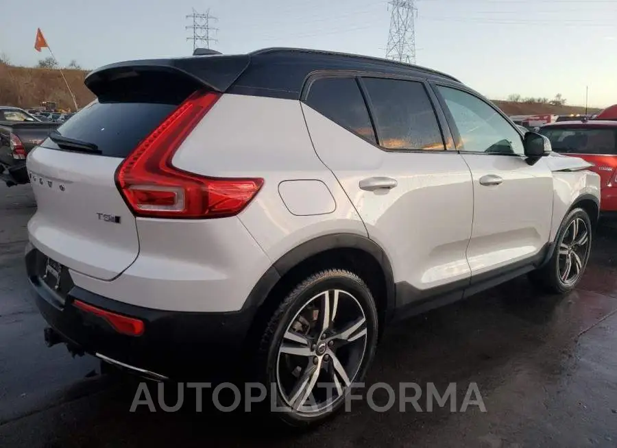 VOLVO XC40 T5 R- 2019 vin YV4162UM0K2110062 from auto auction Copart