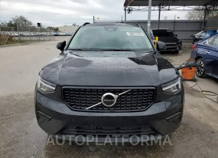 VOLVO XC40 CORE 2024 vin YV4L12UK4R2285155 from auto auction Copart