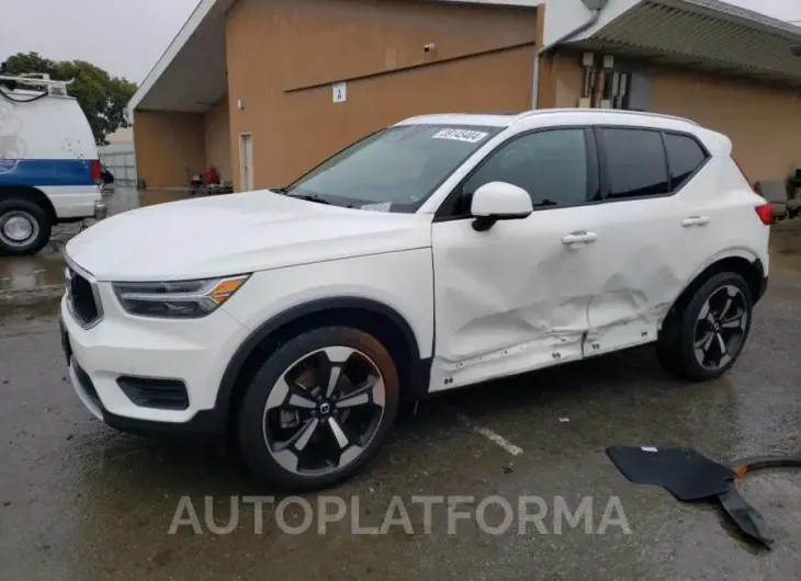 VOLVO XC40 T4 MO 2020 vin YV4AC2HK9L2206047 from auto auction Copart