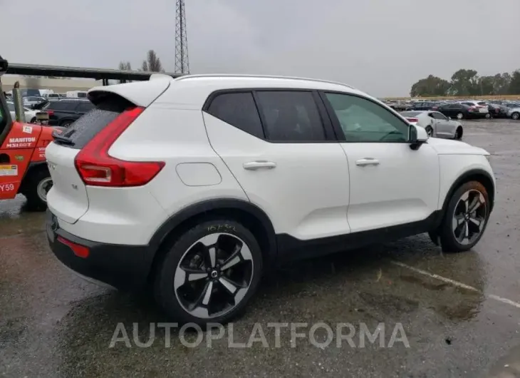 VOLVO XC40 T4 MO 2020 vin YV4AC2HK9L2206047 from auto auction Copart