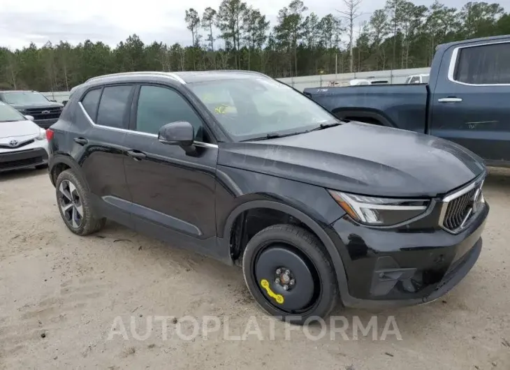 VOLVO XC40 PLUS 2023 vin YV4L12UN2P2985876 from auto auction Copart