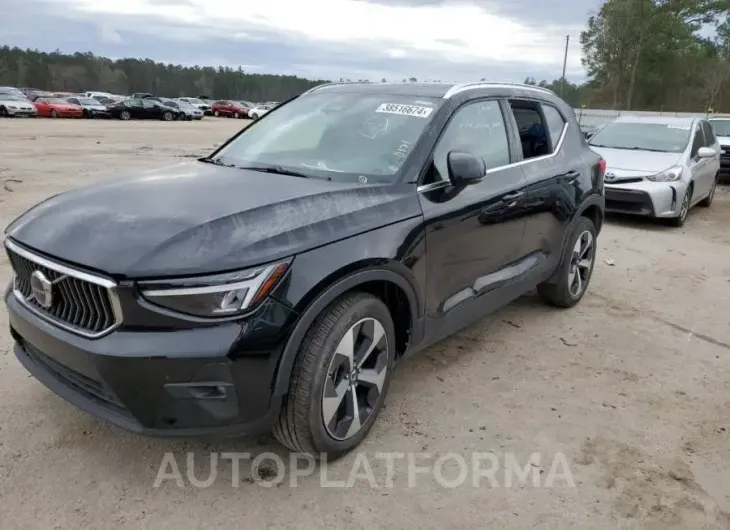 VOLVO XC40 PLUS 2023 vin YV4L12UN2P2985876 from auto auction Copart