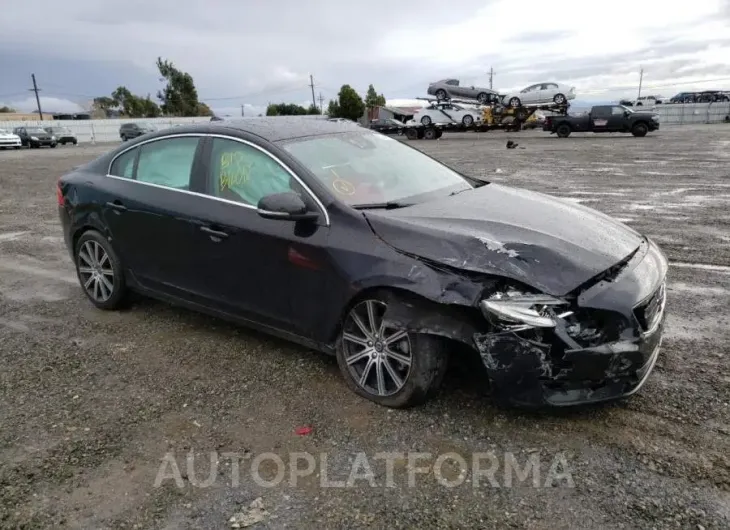 VOLVO S60 PLATIN 2017 vin LYV402HM7HB140632 from auto auction Copart