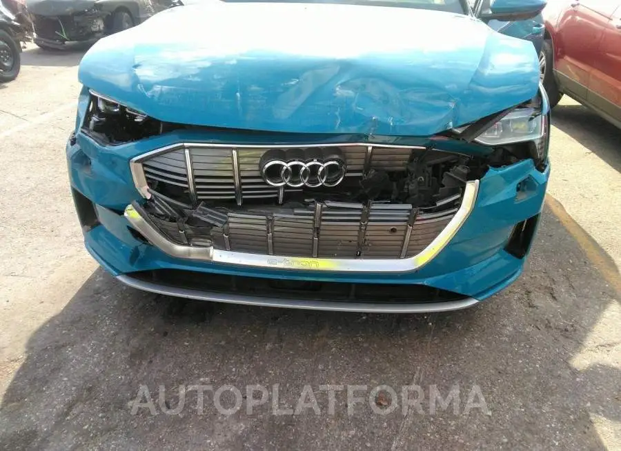 AUDI E-TRON 2019 vin WA1LABGE6KB015482 from auto auction Iaai