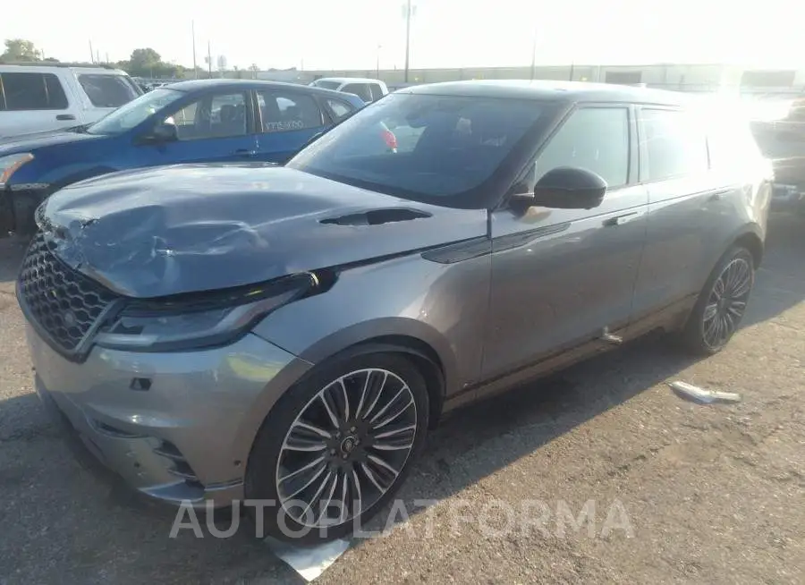 LAND ROVER RANGE ROVER VELAR 2020 vin SALYK2FVXLA293733 from auto auction Iaai